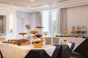 Photo n°5 de Restaurant La Toile - Hôtel Dolce by Wyndham Versailles à Jouy-en-Josas (Restaurant français)