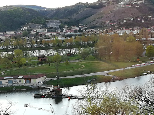 Photo de CAMPING LE DAXIA à Saint-Clair-du-Rhône (38370)