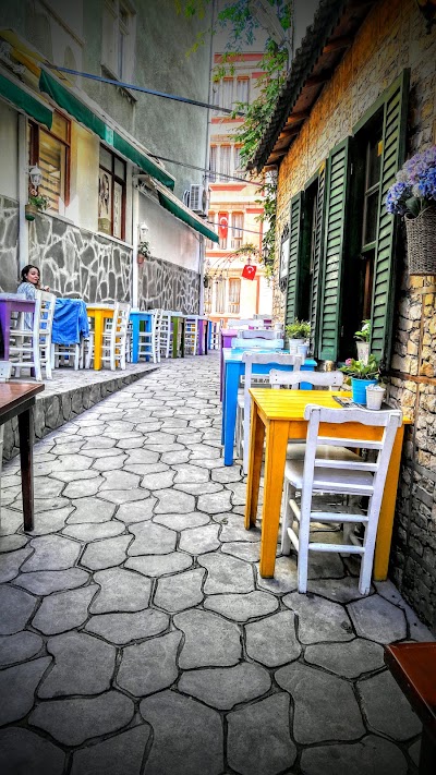 Photos of street Cafes