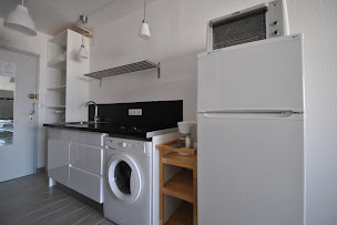 Photo n°24 de Savajol Marcel Studio Grande Motte, La Grande Motte à La Grande-Motte (Agence de location de maisons de vacances)