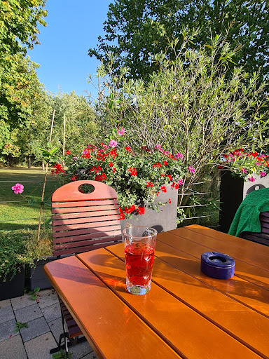 Brankas Bistro