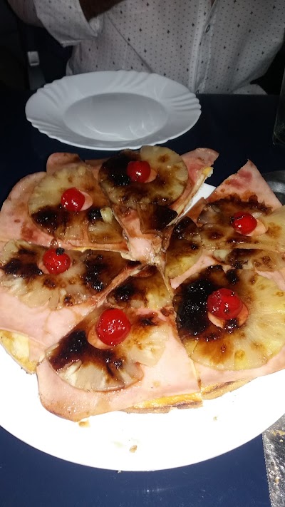 Photos of Pizzer&iacute;a Tuy&uacute;