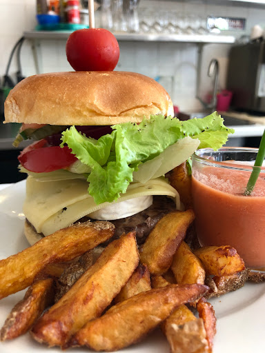 Benny’s cafe