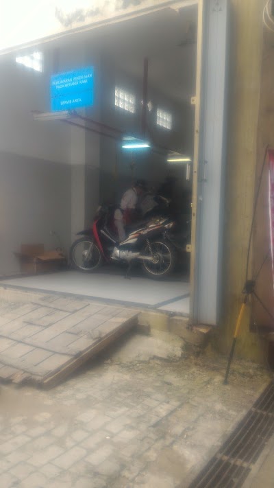 Photos of MMT Honda Dealer