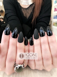 Photo n°40 de ICONE INSTITUT COIFFURE MANUCURE OMBREHAIR LISSAGE EXTENSIONS EPILATION LASER ONGLES à Paris (Salon de manucure)