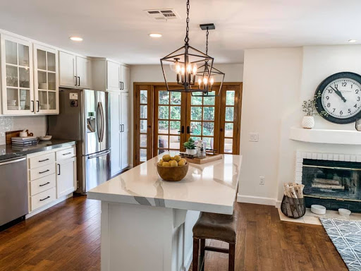 United Restoration Services,Inc.