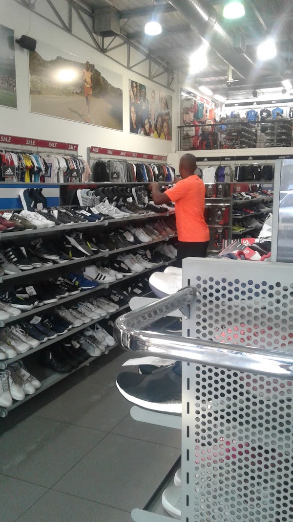 Adidas Outlet Store East Rand Retail Park, Johannesburg — Ravenswood St