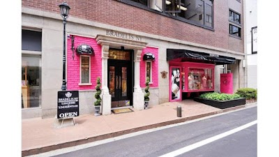 ブラデリスニューヨーク心斎橋店
