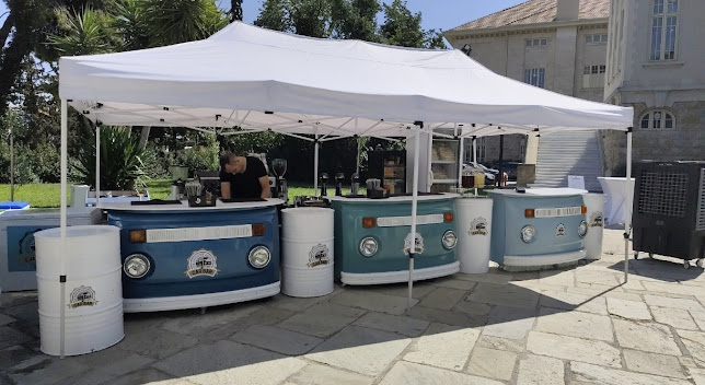 Εκάβης 62, Αθήνα 131 22