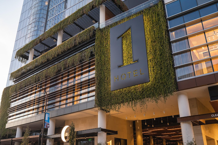 1 Hotel Nashville by null