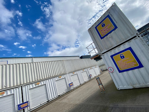 Hull Self Store - Visual