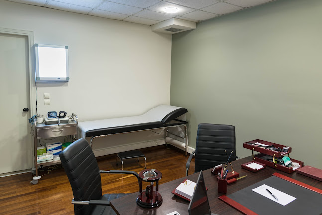 Πολυχρόνης Γ. Παρασκευάς - Ειδικός Παθολόγος - Αθήνα