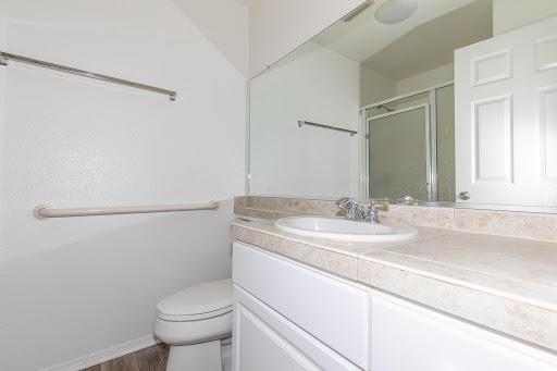 Heritage Villas Apartments Gallery - United States