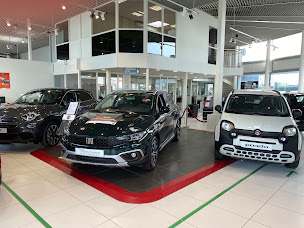 Photo n°39 de Fiat Ital Auto 49 - Angers à Angers (Vendeur de voitures d'occasion)