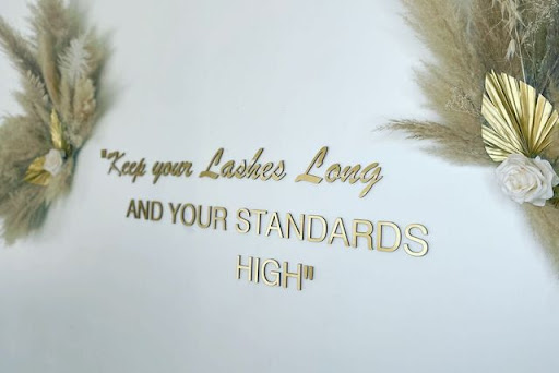 L'Ashleigh Professional - Thumbnail