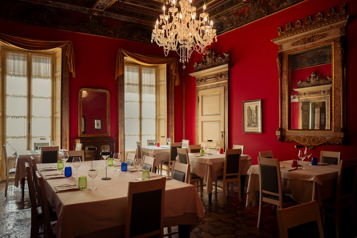 Hosteria 700 by null