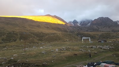 Photos of PYR&Eacute;N&Eacute;ES PAS DE LA CASA