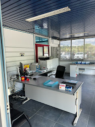 Photo n°10 de Nouveau Garage Vergé SAS - Motrio à Latresne (Magasin de pneus)