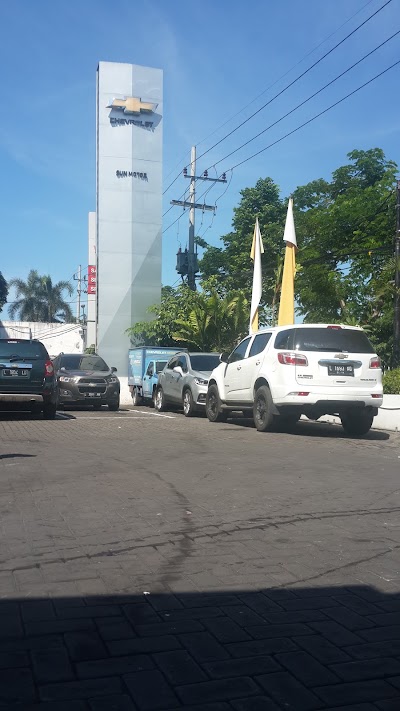 Photos of CHEVROLET SURABAYA