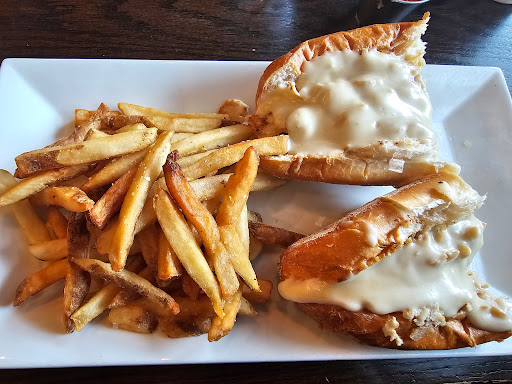 Ganly's Irish Pub & Restaurant - Thumbnail
