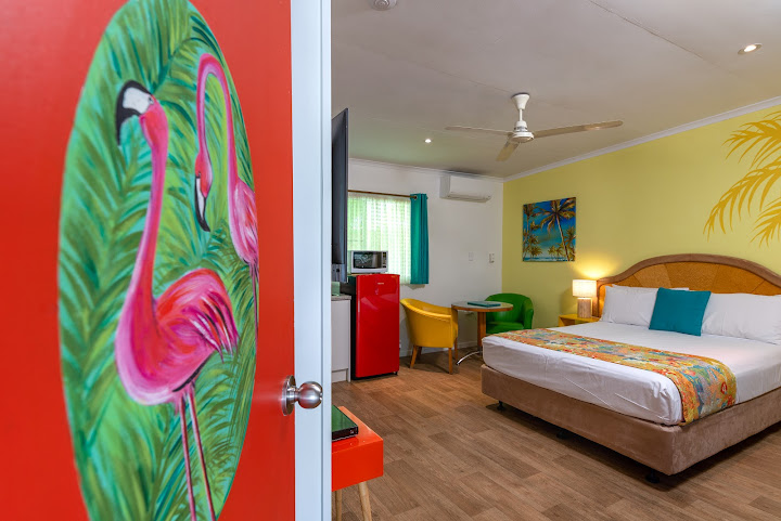 Port Douglas Motel by null