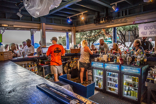 Beachside Billy's - Visual