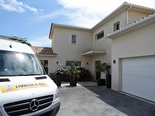 Photo n°13 de livolsi et fils à Cuers (Magasin de matériel pour l'entretien des toitures)