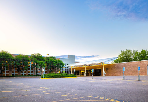 Courage Kenny Rehabilitation Institute – Golden Valley Gallery - United States