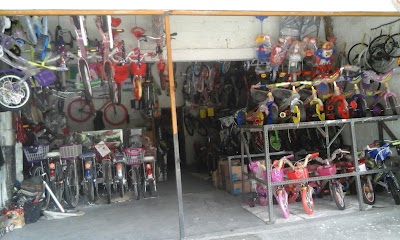 Photos of Anwar Sepeda