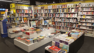 Photo n°15 de FNAC Annonay à Annonay (Magasin de jeux vidéo)