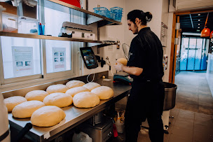 Photo n°9 de Basilic & Co - pizzas de terroirs - Bordeaux à Bordeaux (Pizzas à emporter)