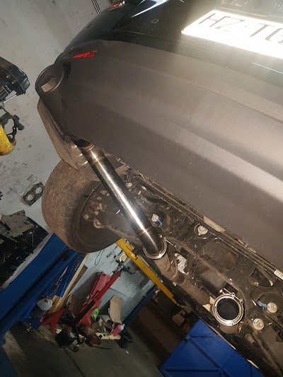 Photos of Taller Boost Race