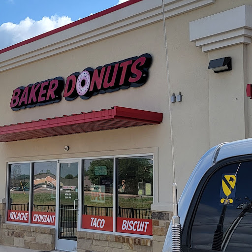Baker Donuts - Visual