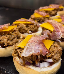 Photo n°20 de L'EFFILOCHE Food Truck - Traiteur à Brest (Restauration rapide)