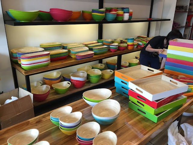 Cửa Hàng Hòa Hoa - Saigon Kitsch