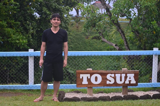 To Sua Ocean Trench