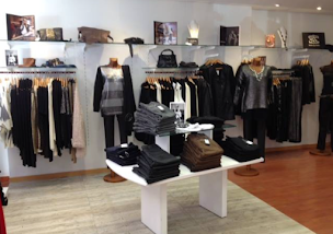 Photo n°20 de La Vitrine By Sophie à Sélestat (Magasin de vêtements pour femmes)