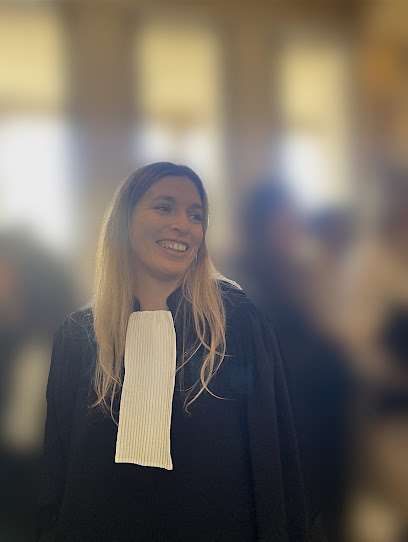 Louana Palo - avocate