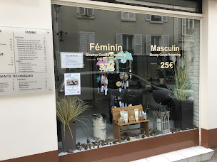 Photo n°9 de Céline Fraysse coiffure à Châtillon (Salon de coiffure)