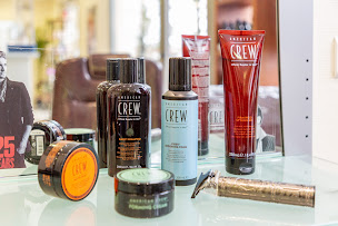 Photo n°4 de Aphrodite Coiffure à Les Montils (Salon de coiffure)