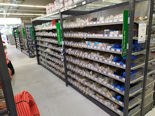 Photo n°17 de CEDEO Vire : Sanitaire - Chauffage - Plomberie à Vire Normandie (Fournisseur de matériel d'éclairage scénique)