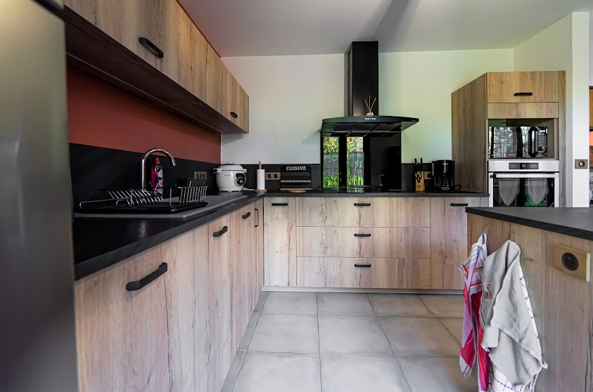 Image de Raison Home - Christophe VISENTIN - ARDENNES-Concepteur Agenceur de cuisines et rangements sur-mesure