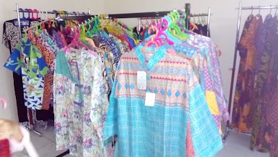 Photos of " Orang Jogja "Rumah Batik Pertama Di Suwayuwo