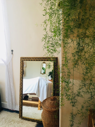 Luka Carlisle ~ Massage, Aromatherapy and Integrated Bodywork Therapy - Thumbnail