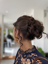 Photo n°14 de Artiste Coiffure à Sainte-Gemmes-sur-Loire (Salon de coiffure)