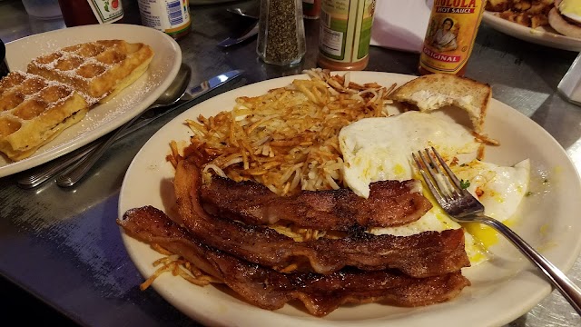 Goldy's Breakfast Bistro