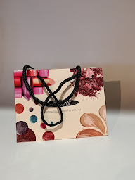 Photo n°7 de Beauty Coulisse&Clinique du Cheveu à Guesnain (Magasin de perruques)