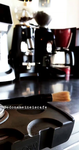 Edo na meineis Cafe-Bistro - Καφετέρια