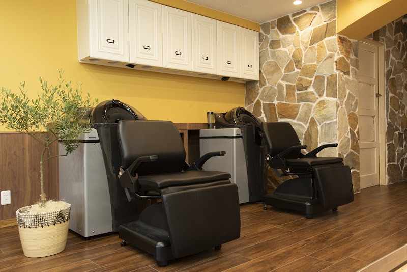 color kitchen（カラーキッチン）学芸大学店