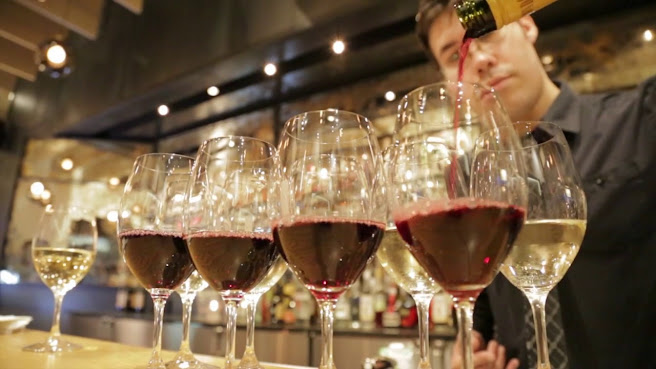 Restaurant Ikanos by null